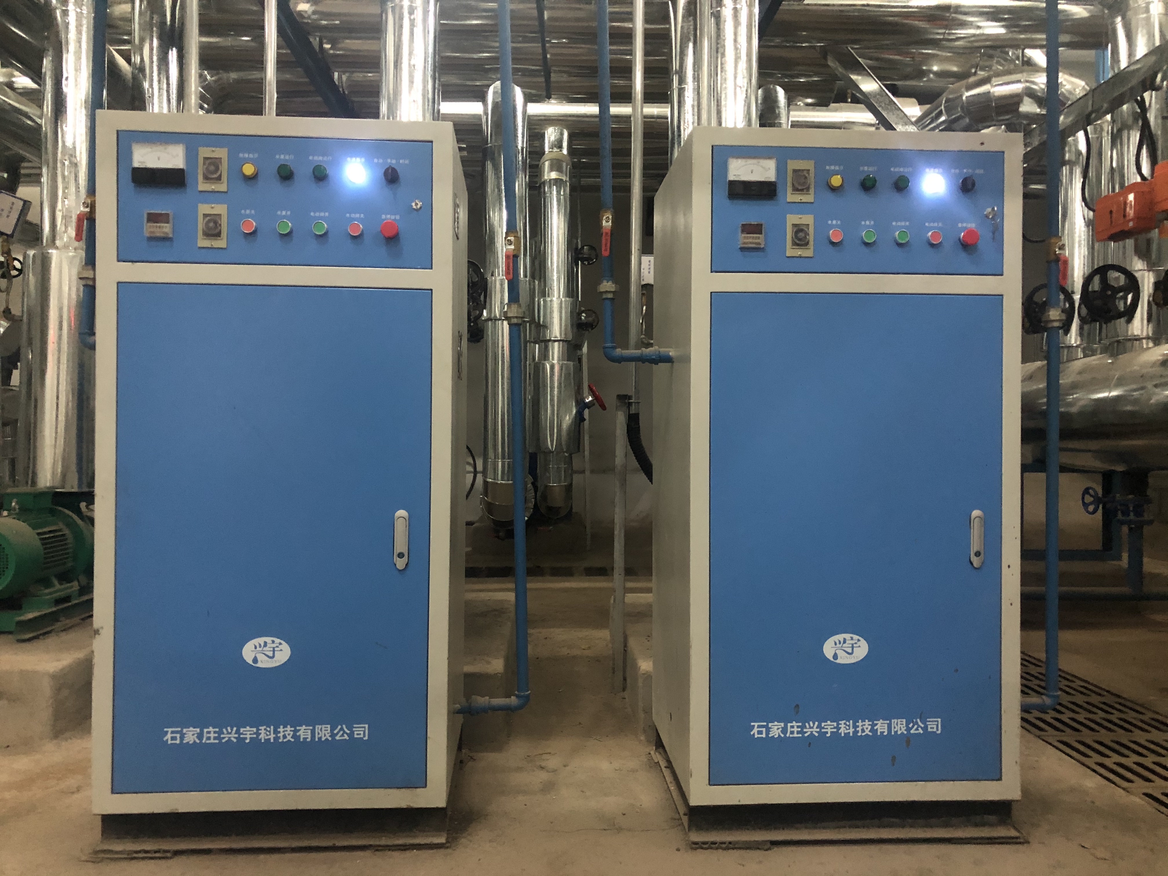 河北正定福美十號院工地---真空脫氣機設備